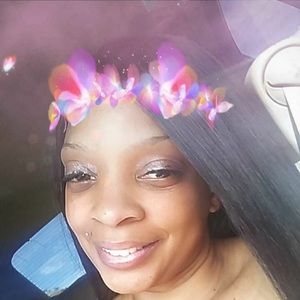 Meet your Posher, Abrea